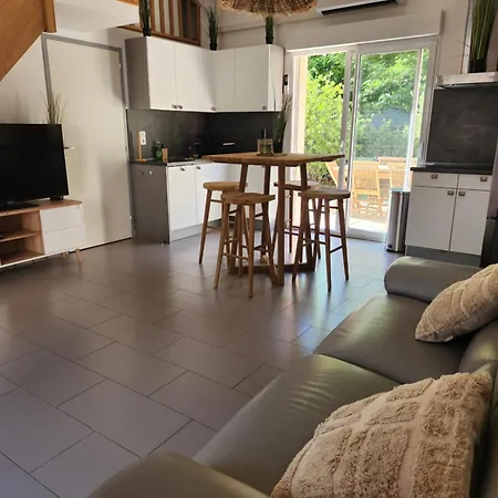 Bastidon 50m De La 2 Hébergement de vacances